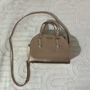 Kate Spade Golden Crossbody! Round corners, handle detail with adjustable strap